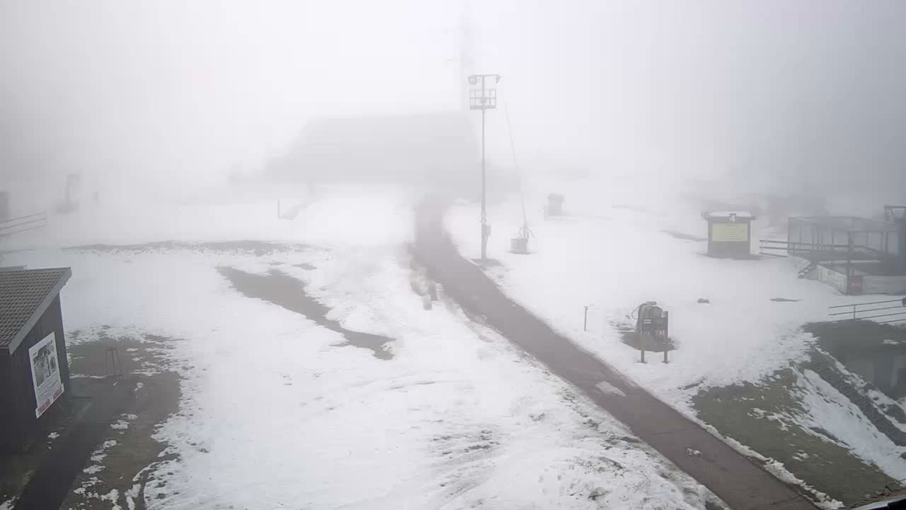 Jahodna Ski Slope West View Live Cam - Sever, Kosice 1, Kosice, Slovakia