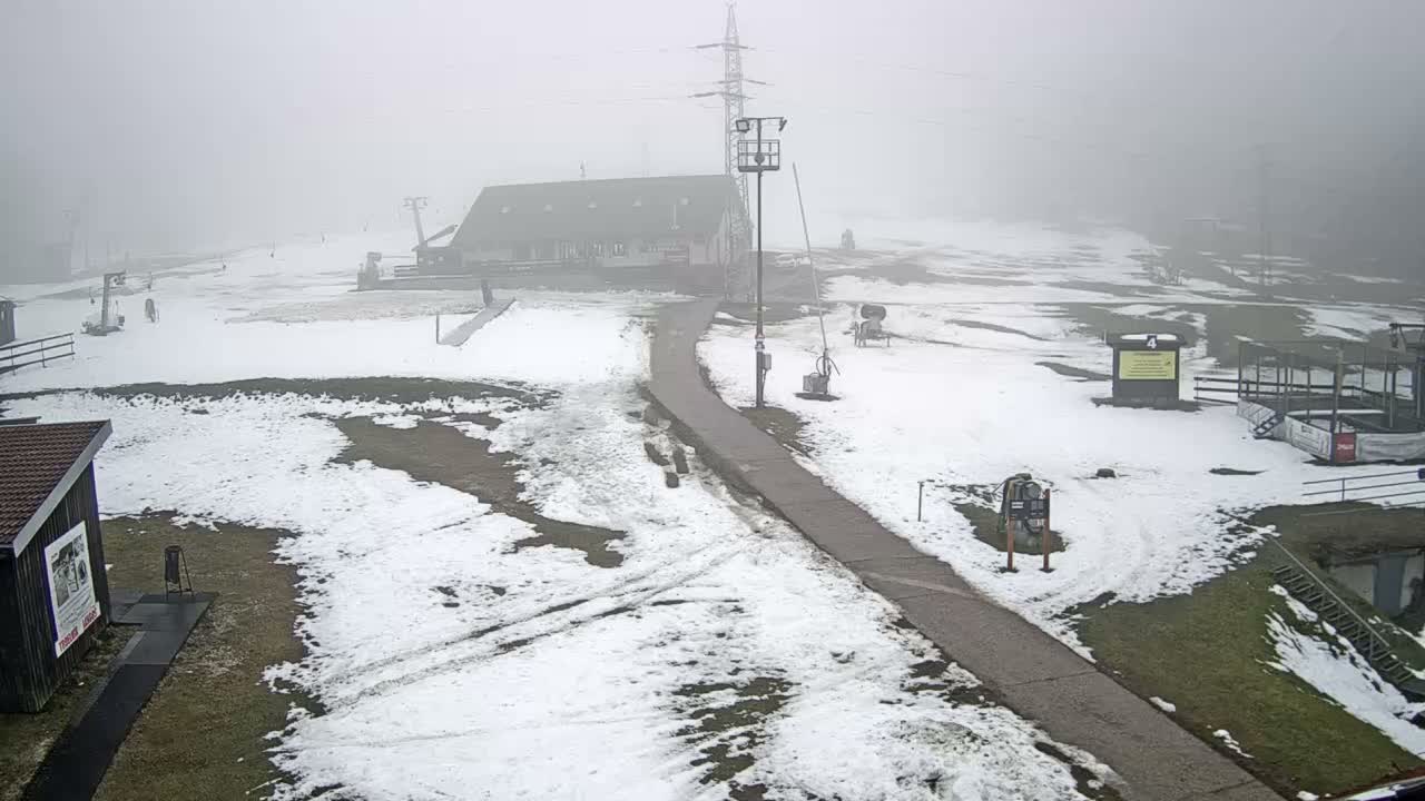Jahodna Ski Slope West View Live Cam - Sever, Kosice 1, Kosice, Slovakia