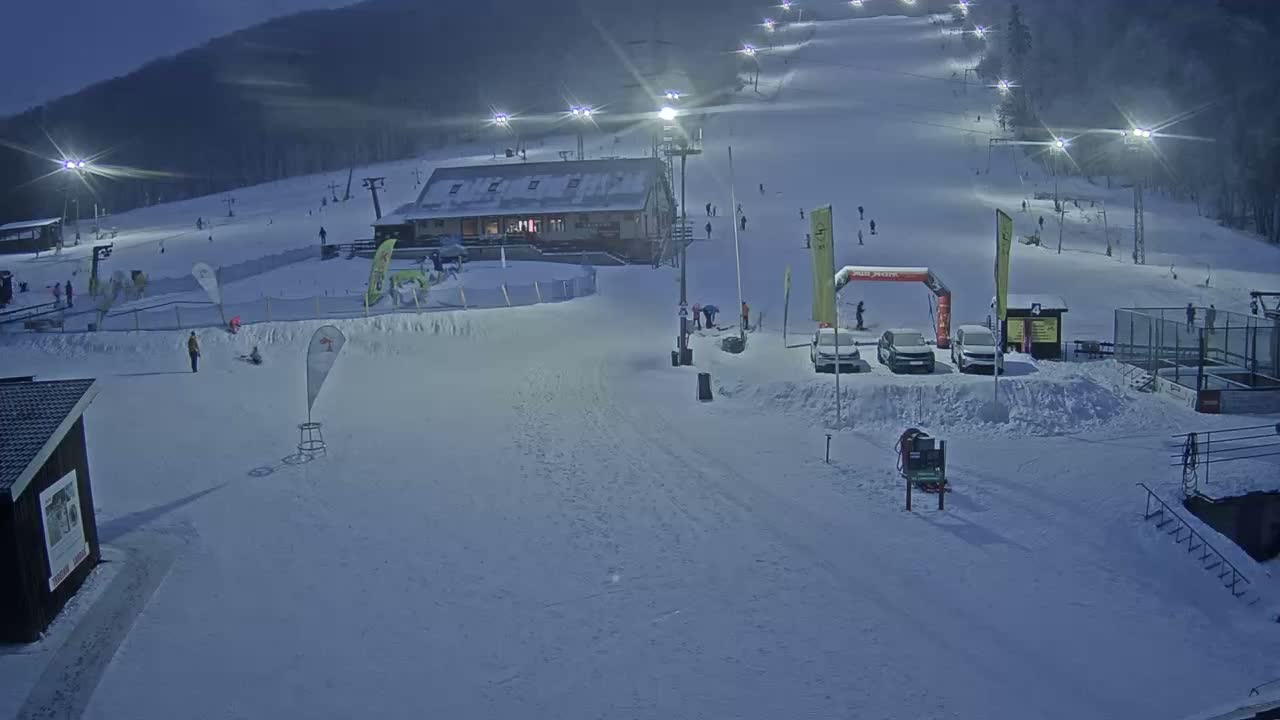 Jahodna Ski Slope West View Live Cam - Sever, Kosice 1, Kosice, Slovakia