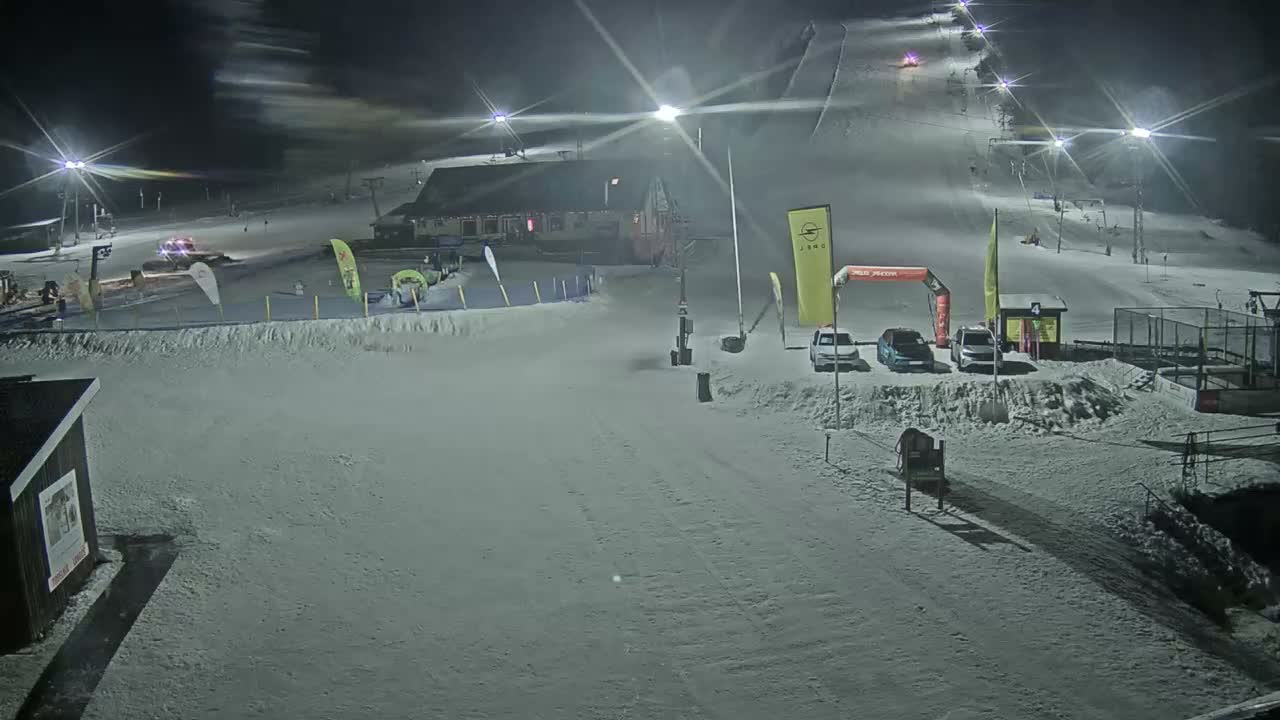 Jahodna Ski Slope West View Live Cam - Sever, Kosice 1, Kosice, Slovakia