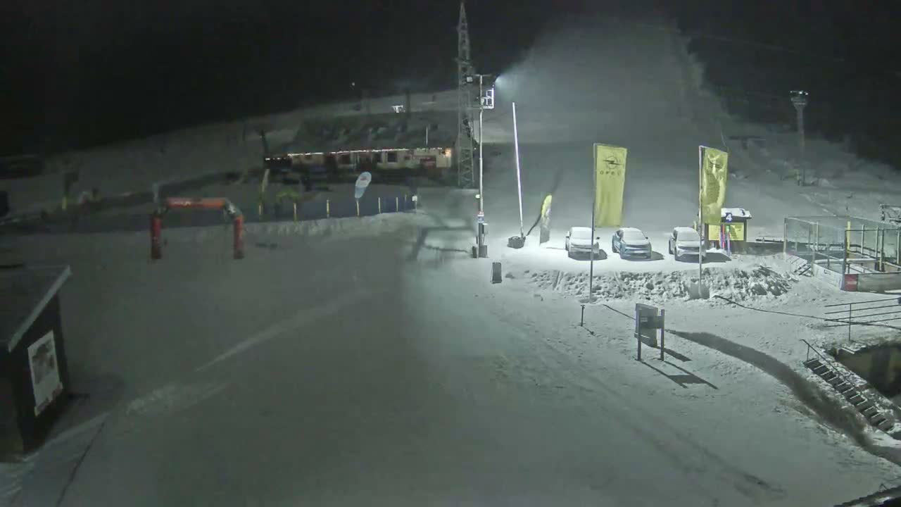 Jahodna Ski Slope West View Live Cam - Sever, Kosice 1, Kosice, Slovakia