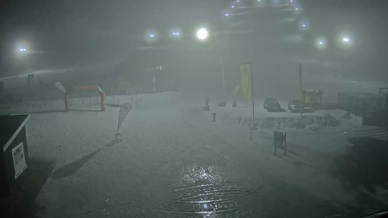 Jahodna Ski Slope West View Live Cam - Sever, Kosice 1, Kosice, Slovakia