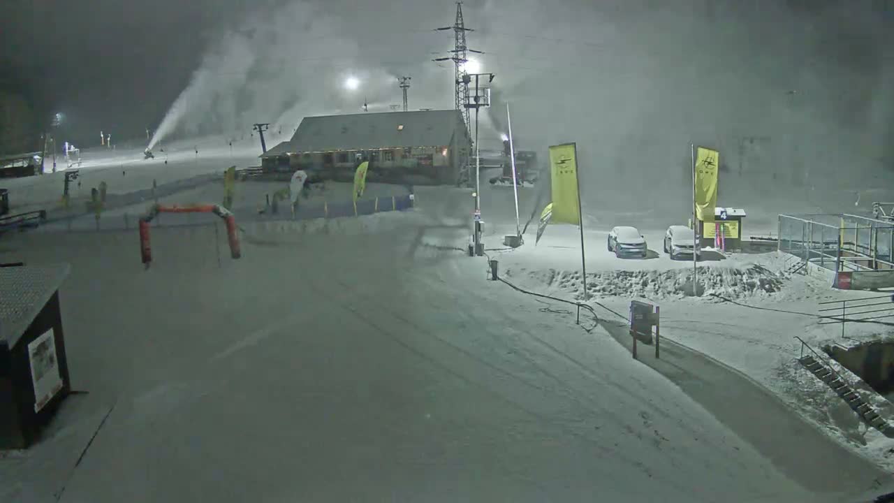 Jahodna Ski Slope West View Live Cam - Sever, Kosice 1, Kosice, Slovakia