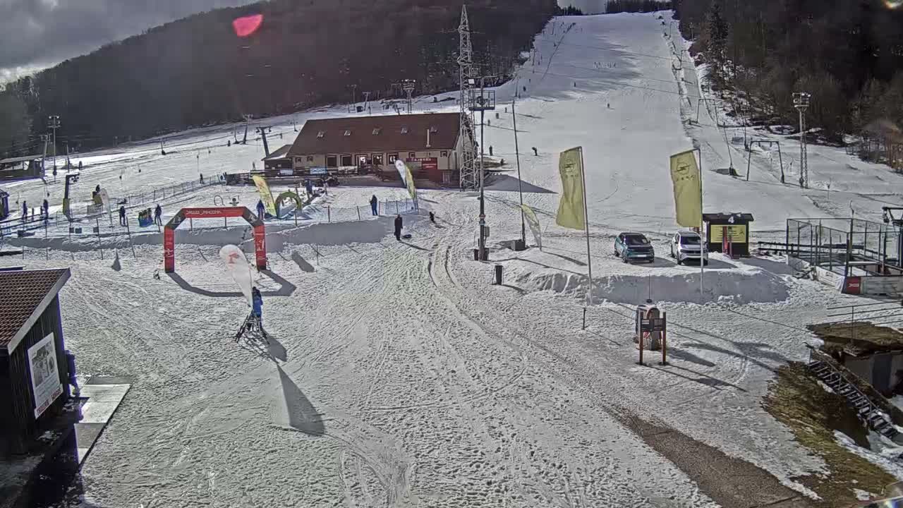 Jahodna Ski Slope West View Live Cam - Sever, Kosice 1, Kosice, Slovakia