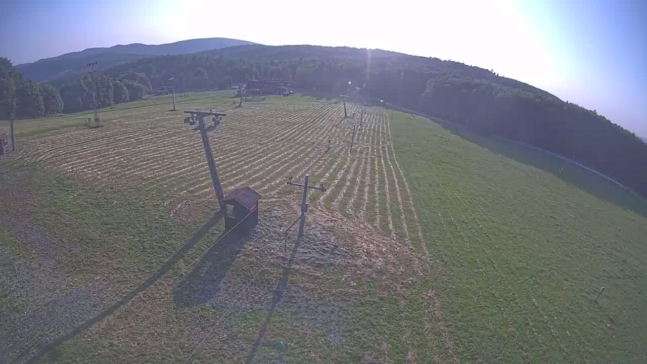 Jahodna Ski Slope East View Live Cam - Sever, Kosice 1, Kosice, Slovakia