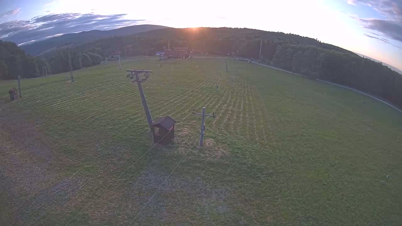 Jahodna Ski Slope East View Live Cam - Sever, Kosice 1, Kosice, Slovakia