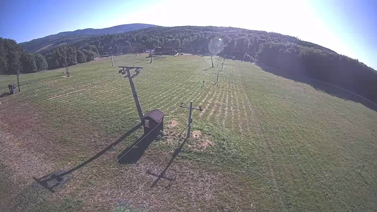 Jahodna Ski Slope East View Live Cam - Sever, Kosice 1, Kosice, Slovakia