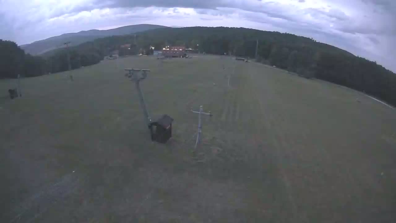 Jahodna Ski Slope East View Live Cam - Sever, Kosice 1, Kosice, Slovakia