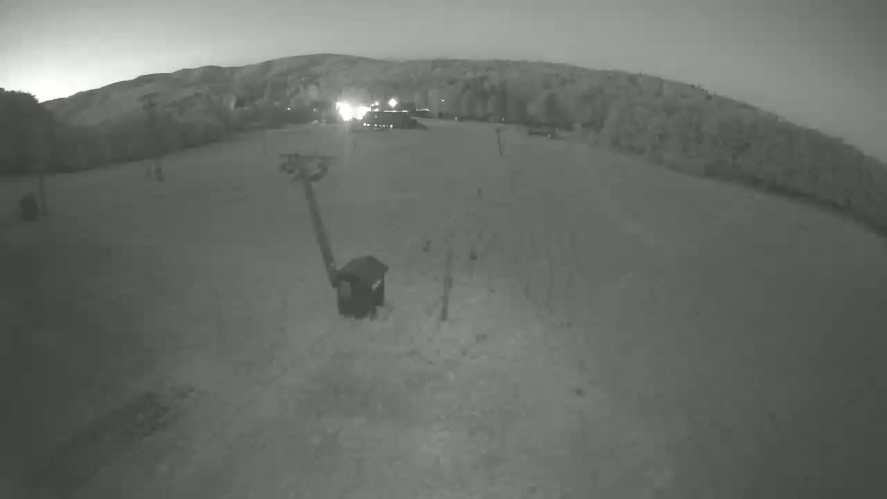 Jahodna Ski Slope East View Live Cam - Sever, Kosice 1, Kosice, Slovakia