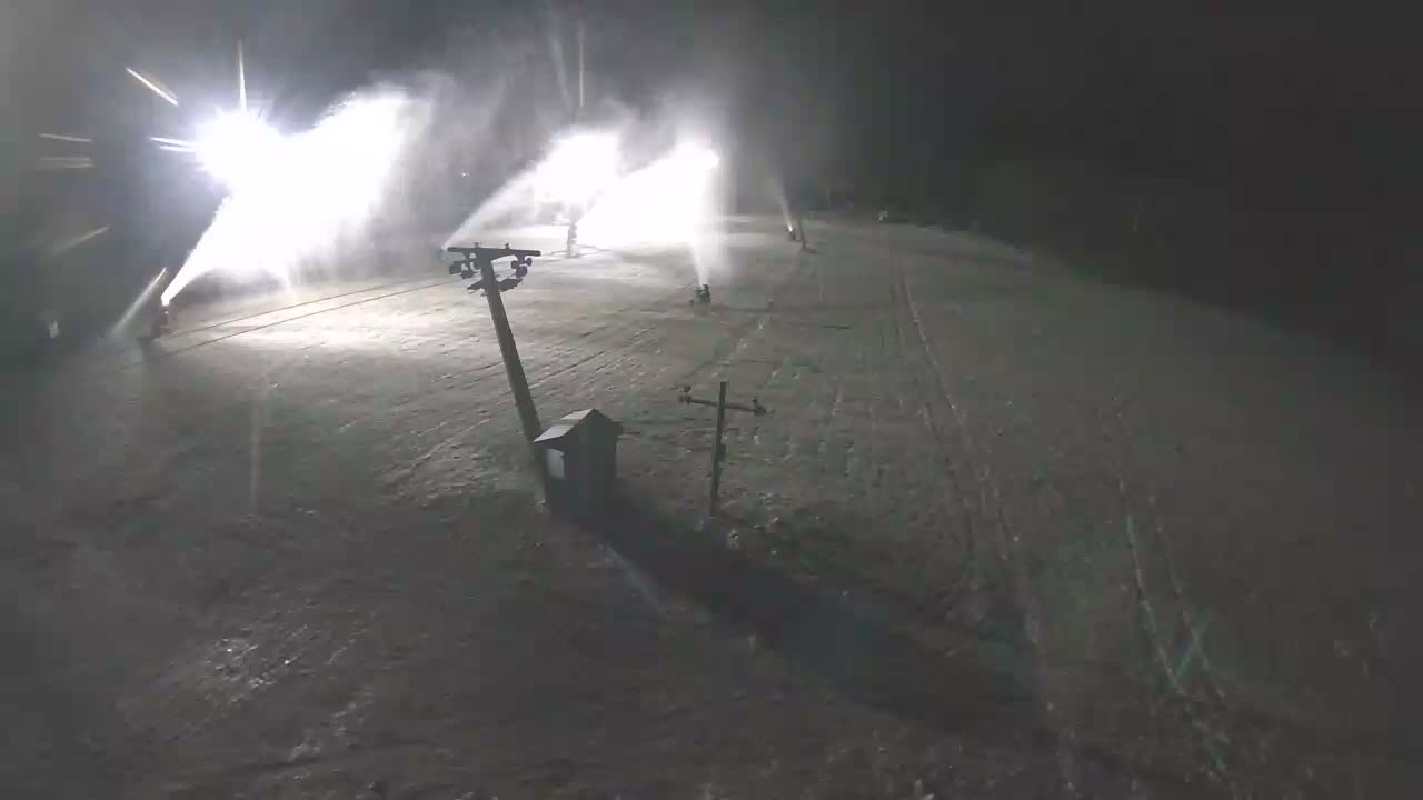 Jahodna Ski Slope East View Live Cam - Sever, Kosice 1, Kosice, Slovakia