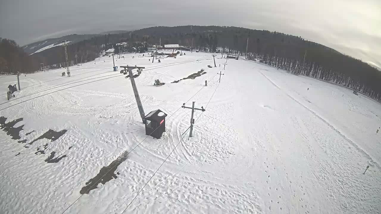 Jahodna Ski Slope East View Live Cam - Sever, Kosice 1, Kosice, Slovakia