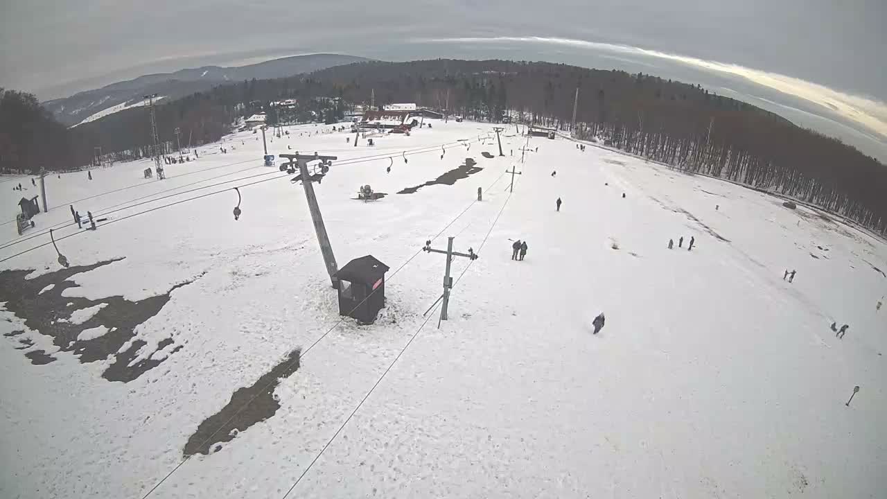 Jahodna Ski Slope East View Live Cam - Sever, Kosice 1, Kosice, Slovakia