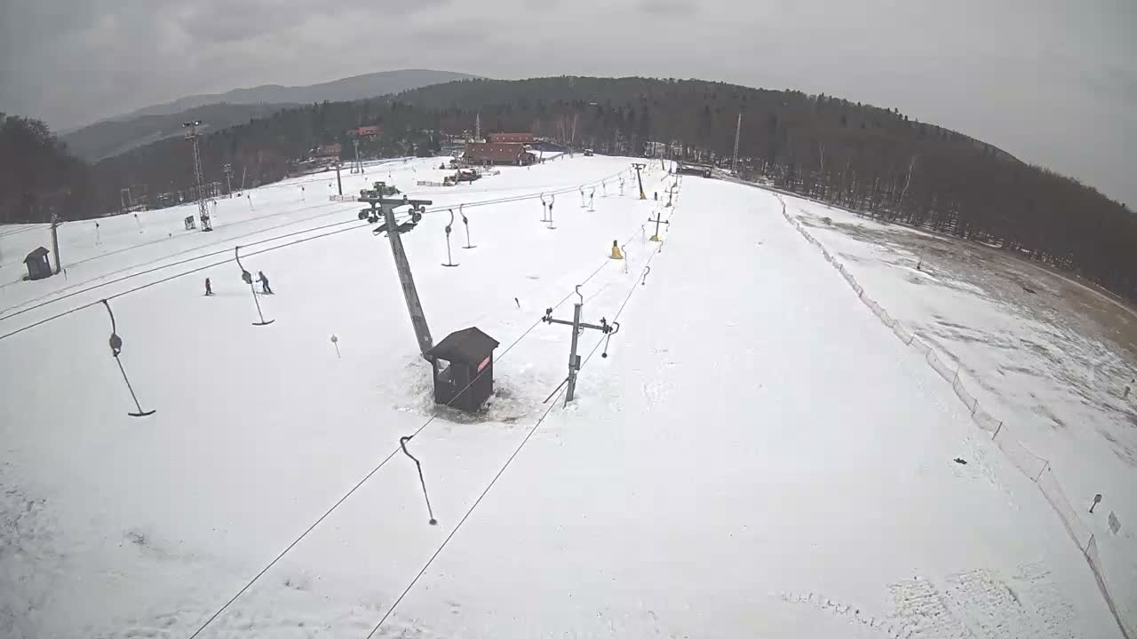 Jahodna Ski Slope East View Live Cam - Sever, Kosice 1, Kosice, Slovakia