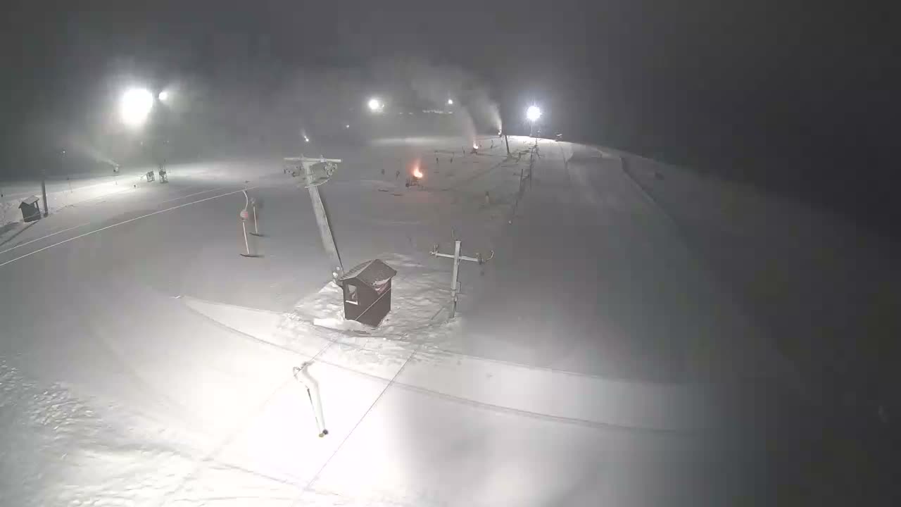 Jahodna Ski Slope East View Live Cam - Sever, Kosice 1, Kosice, Slovakia
