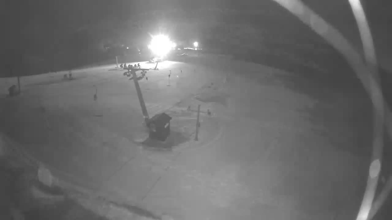 Jahodna Ski Slope East View Live Cam - Sever, Kosice 1, Kosice, Slovakia