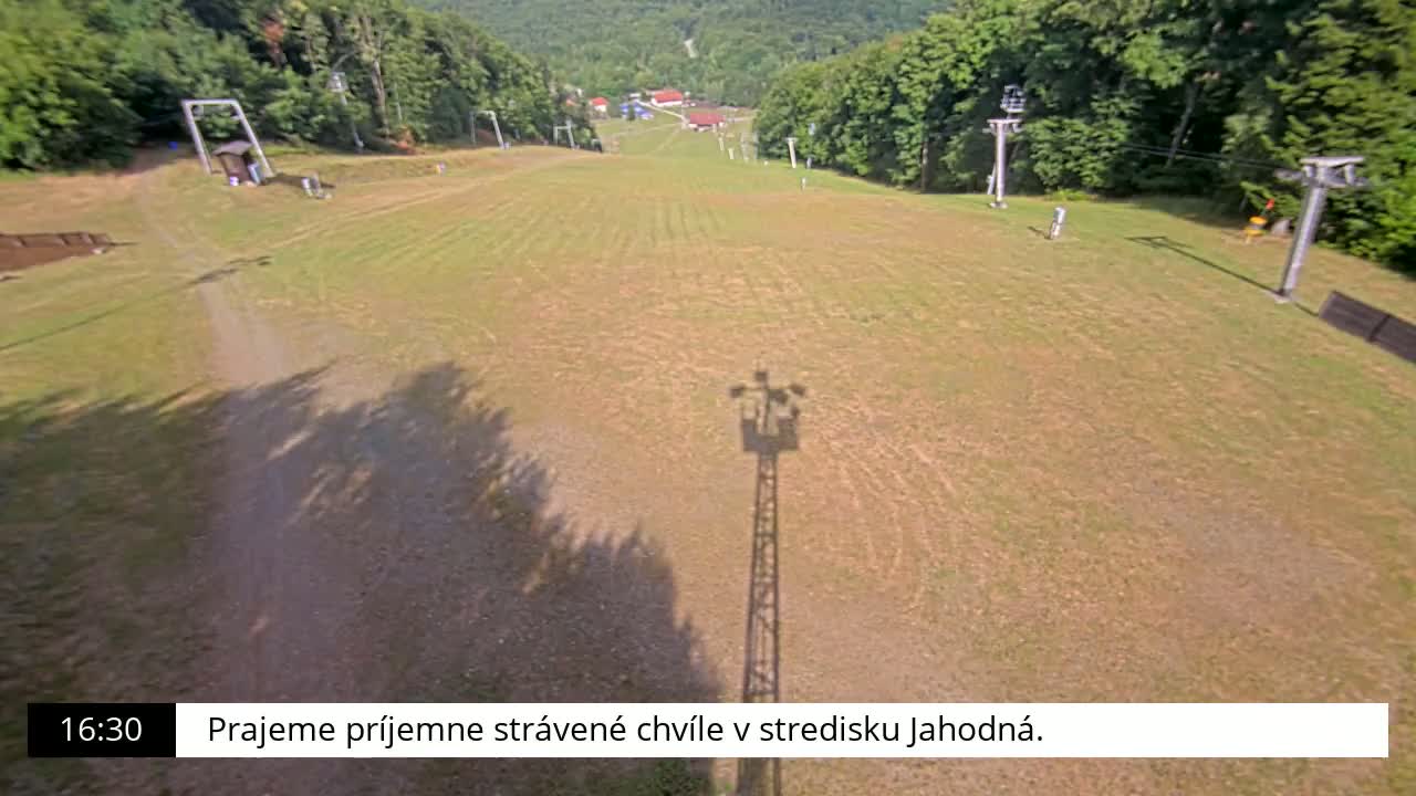 Jahodna Ski Slope Peak Skyline Live Cam - Sever, Kosice 1, Kosice, Slovakia