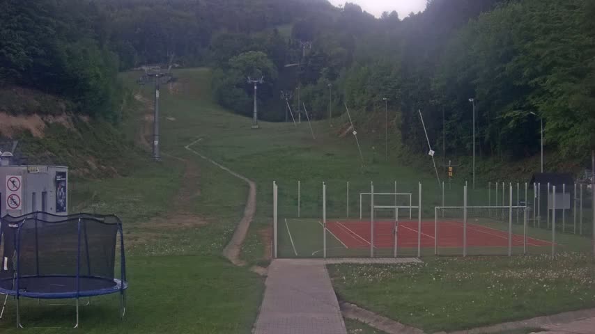 Salamandra Resort Ski Slope Live Cam - Hodrusa-Hamre, Žarnovica, Banská Bystrica, Slovakia