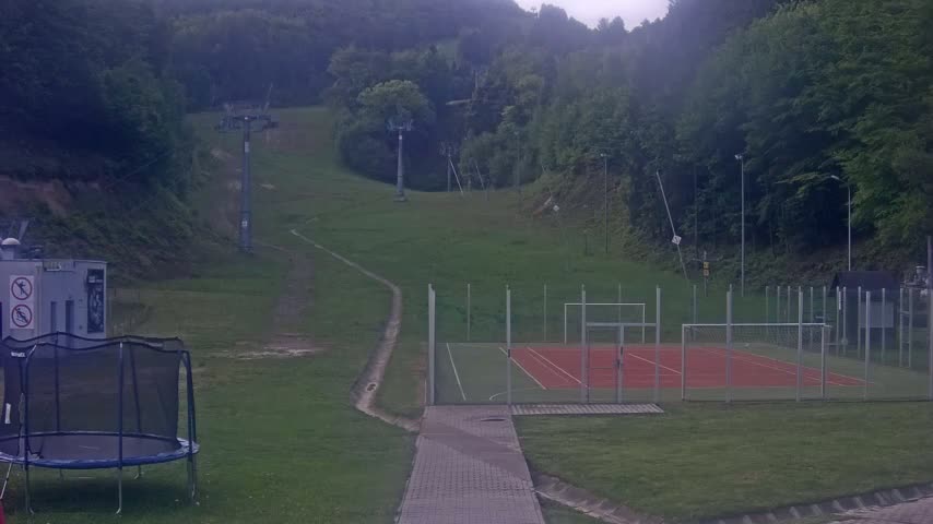 Salamandra Resort Ski Slope Live Cam - Hodrusa-Hamre, Žarnovica, Banská Bystrica, Slovakia