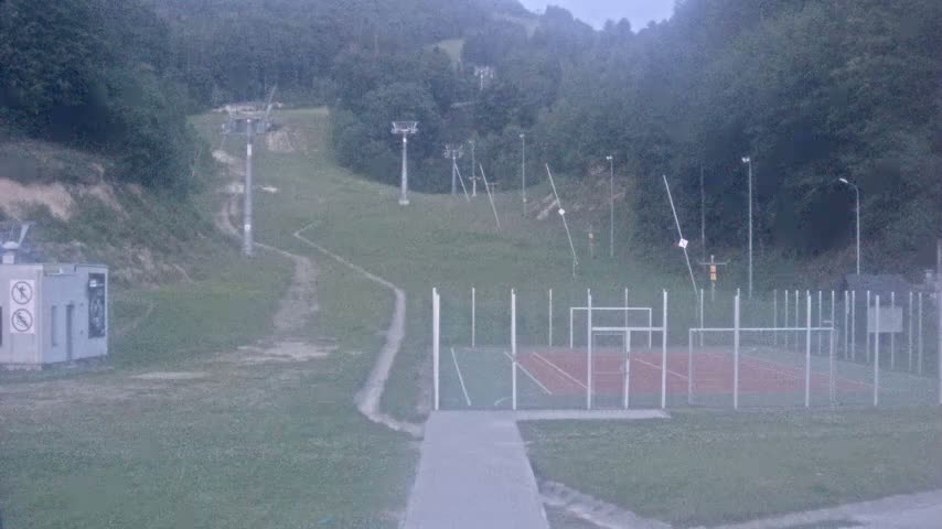 Salamandra Resort Ski Slope Live Cam - Hodrusa-Hamre, Žarnovica, Banská Bystrica, Slovakia
