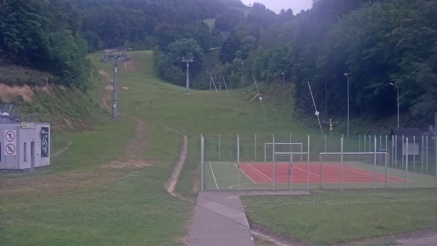 Salamandra Resort Ski Slope Live Cam - Hodrusa-Hamre, Žarnovica, Banská Bystrica, Slovakia