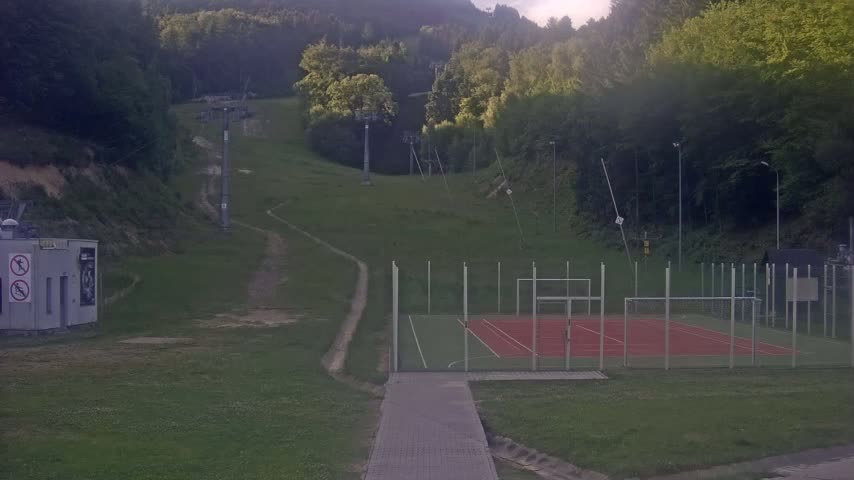 Salamandra Resort Ski Slope Live Cam - Hodrusa-Hamre, Žarnovica, Banská Bystrica, Slovakia