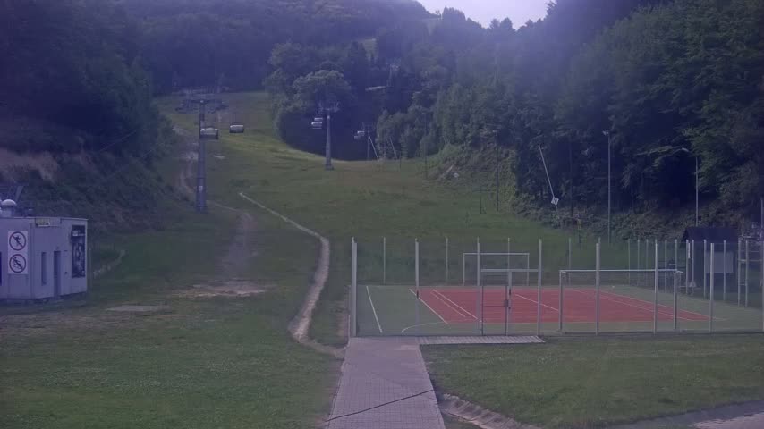 Salamandra Resort Ski Slope Live Cam - Hodrusa-Hamre, Žarnovica, Banská Bystrica, Slovakia