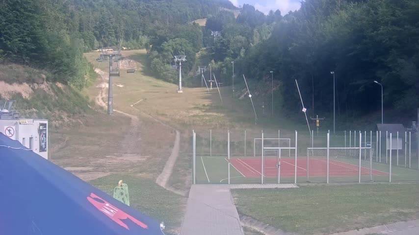 Salamandra Resort Ski Slope Live Cam - Hodrusa-Hamre, Žarnovica, Banská Bystrica, Slovakia