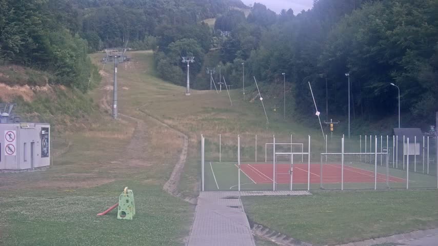 Salamandra Resort Ski Slope Live Cam - Hodrusa-Hamre, Žarnovica, Banská Bystrica, Slovakia