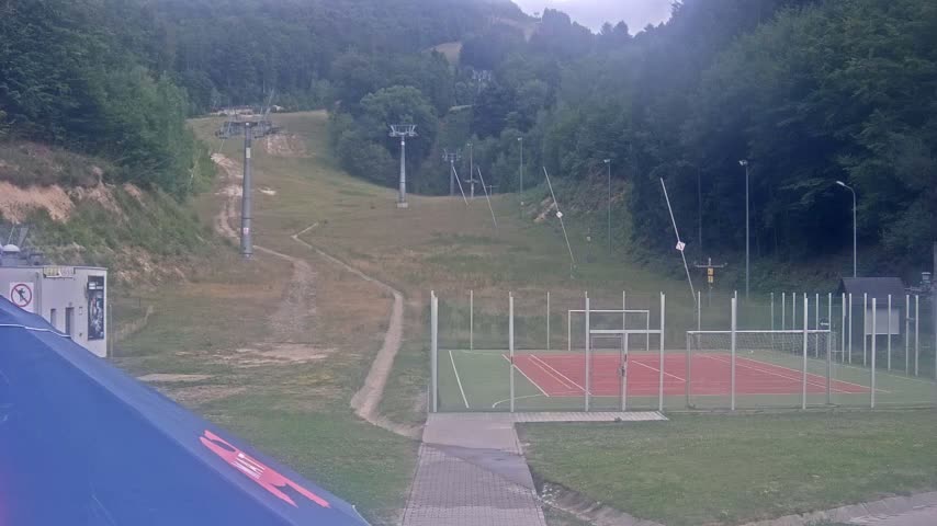 Salamandra Resort Ski Slope Live Cam - Hodrusa-Hamre, Žarnovica, Banská Bystrica, Slovakia