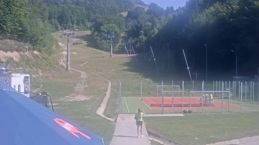 Salamandra Resort Ski Slope Live Cam - Hodrusa-Hamre, Žarnovica, Banská Bystrica, Slovakia