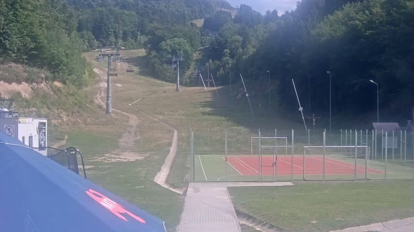 Salamandra Resort Ski Slope Live Cam - Hodrusa-Hamre, Žarnovica, Banská Bystrica, Slovakia