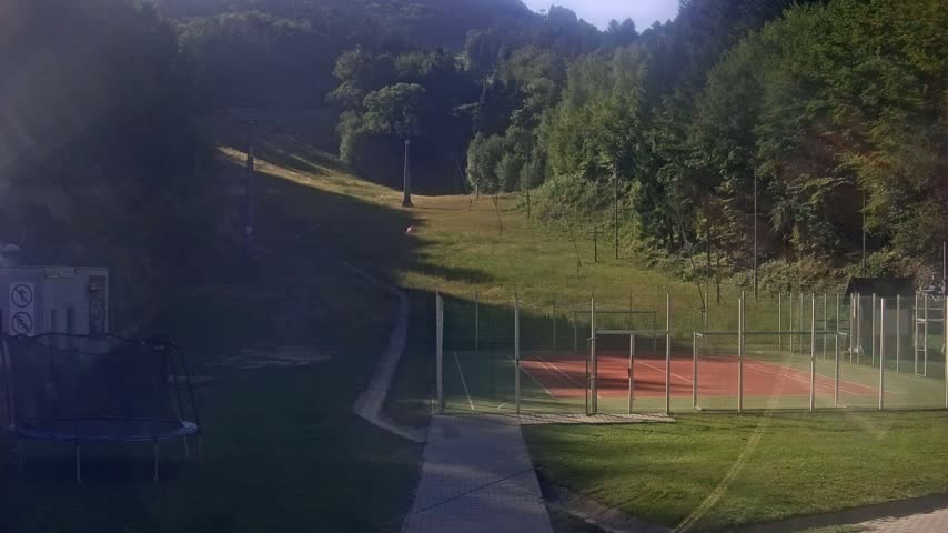 Salamandra Resort Ski Slope Live Cam - Hodrusa-Hamre, Žarnovica, Banská Bystrica, Slovakia