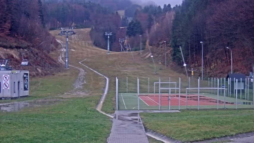 Salamandra Resort Ski Slope Live Cam - Hodrusa-Hamre, Žarnovica, Banská Bystrica, Slovakia