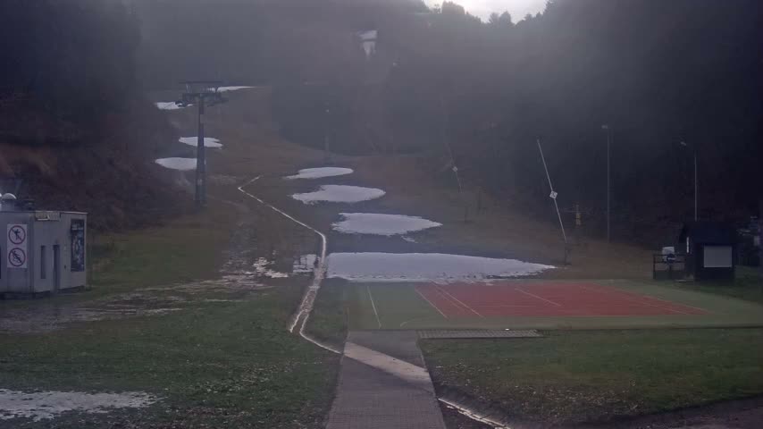 Salamandra Resort Ski Slope Live Cam - Hodrusa-Hamre, Žarnovica, Banská Bystrica, Slovakia
