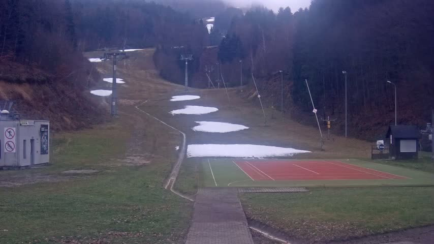Salamandra Resort Ski Slope Live Cam - Hodrusa-Hamre, Žarnovica, Banská Bystrica, Slovakia