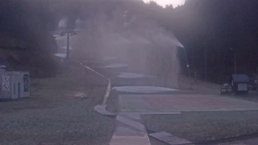 Salamandra Resort Ski Slope Live Cam - Hodrusa-Hamre, Žarnovica, Banská Bystrica, Slovakia