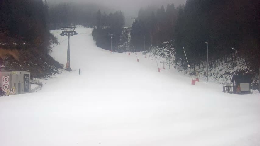Salamandra Resort Ski Slope Live Cam - Hodrusa-Hamre, Žarnovica, Banská Bystrica, Slovakia