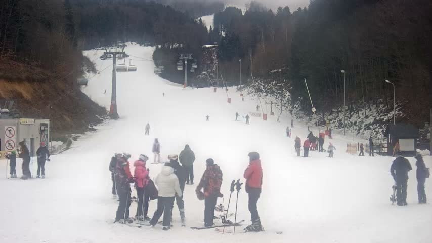 Salamandra Resort Ski Slope Live Cam - Hodrusa-Hamre, Žarnovica, Banská Bystrica, Slovakia