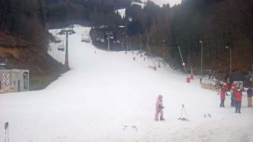 Salamandra Resort Ski Slope Live Cam - Hodrusa-Hamre, Žarnovica, Banská Bystrica, Slovakia