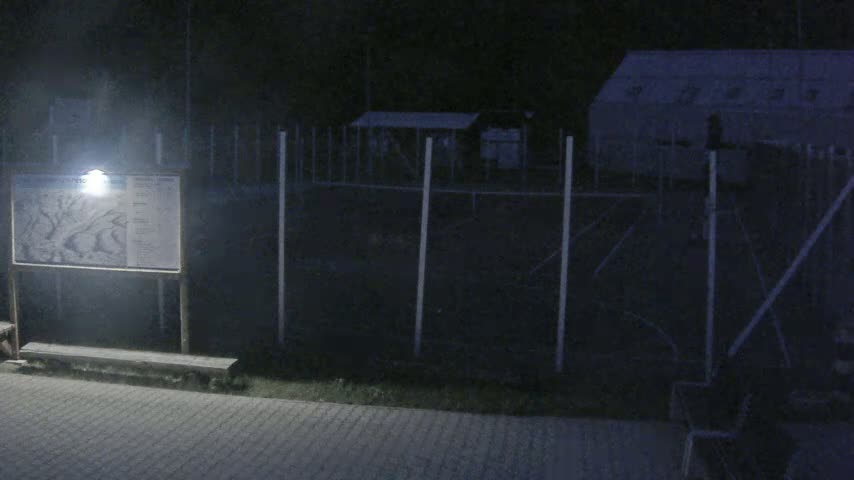 Salamandra Ski Resort Tennis Court Live Cam - Hodrusa-Hamre, Žarnovica, Banská Bystrica, Slovakia