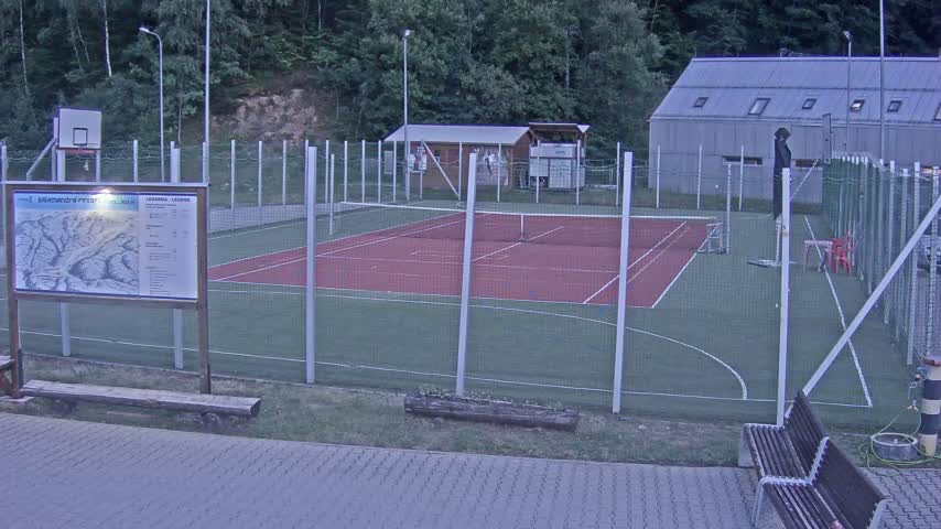 Salamandra Ski Resort Tennis Court Live Cam - Hodrusa-Hamre, Žarnovica, Banská Bystrica, Slovakia