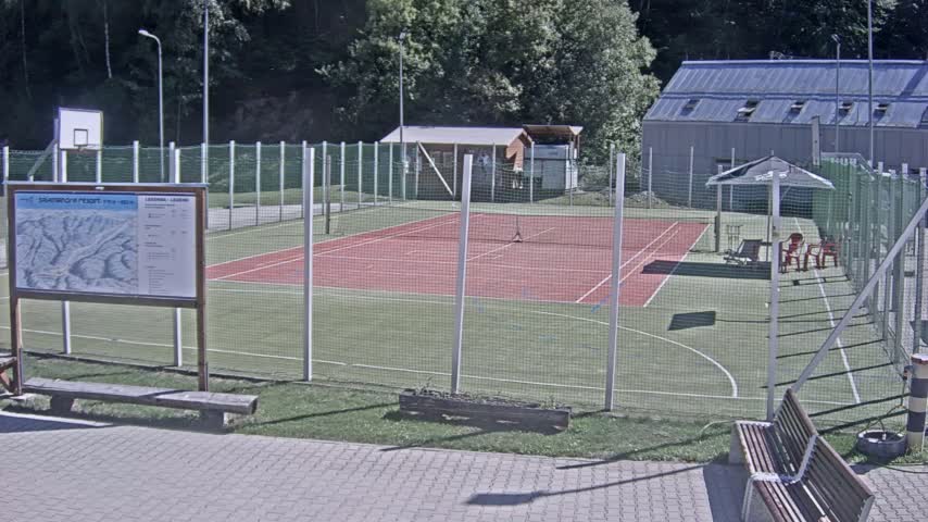 Salamandra Ski Resort Tennis Court Live Cam - Hodrusa-Hamre, Žarnovica, Banská Bystrica, Slovakia