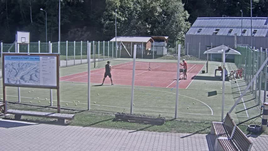 Salamandra Ski Resort Tennis Court Live Cam - Hodrusa-Hamre, Žarnovica, Banská Bystrica, Slovakia