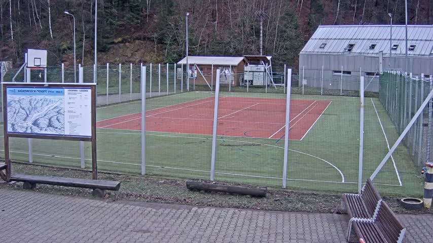 Salamandra Ski Resort Tennis Court Live Cam - Hodrusa-Hamre, Žarnovica, Banská Bystrica, Slovakia