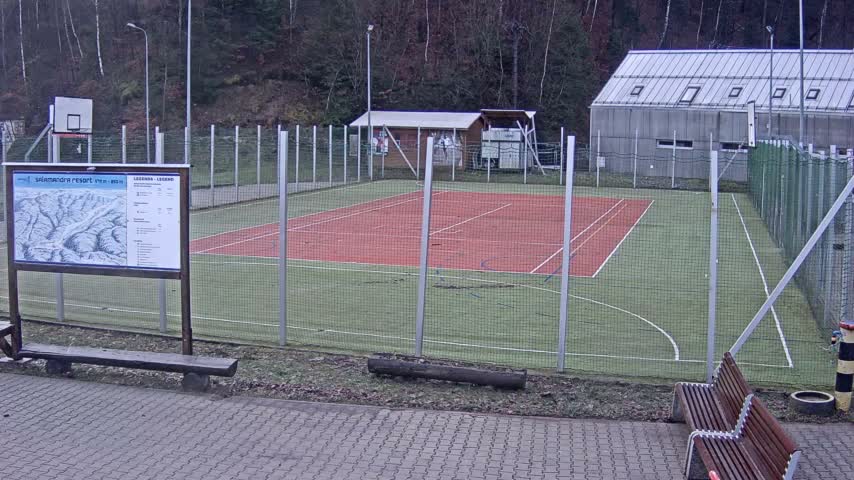 Salamandra Ski Resort Tennis Court Live Cam - Hodrusa-Hamre, Žarnovica, Banská Bystrica, Slovakia