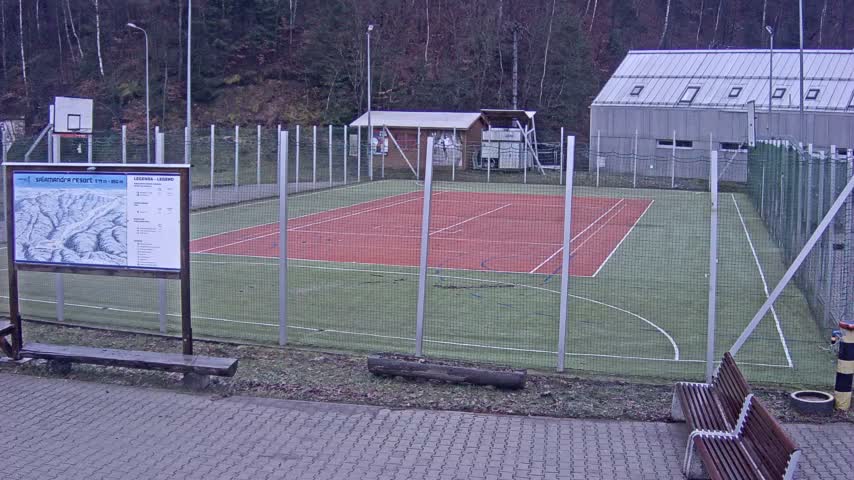 Salamandra Ski Resort Tennis Court Live Cam - Hodrusa-Hamre, Žarnovica, Banská Bystrica, Slovakia
