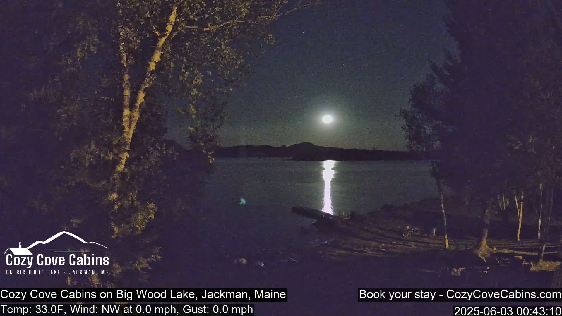 Cozy Cove Cabins, Wood Pond Live Cam - Jackman, Maine,  USA