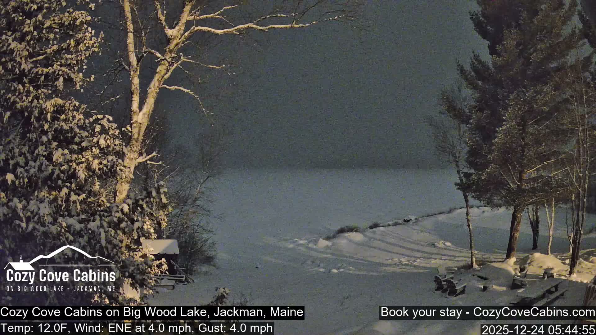 Cozy Cove Cabins, Wood Pond Live Cam - Jackman, Maine,  USA