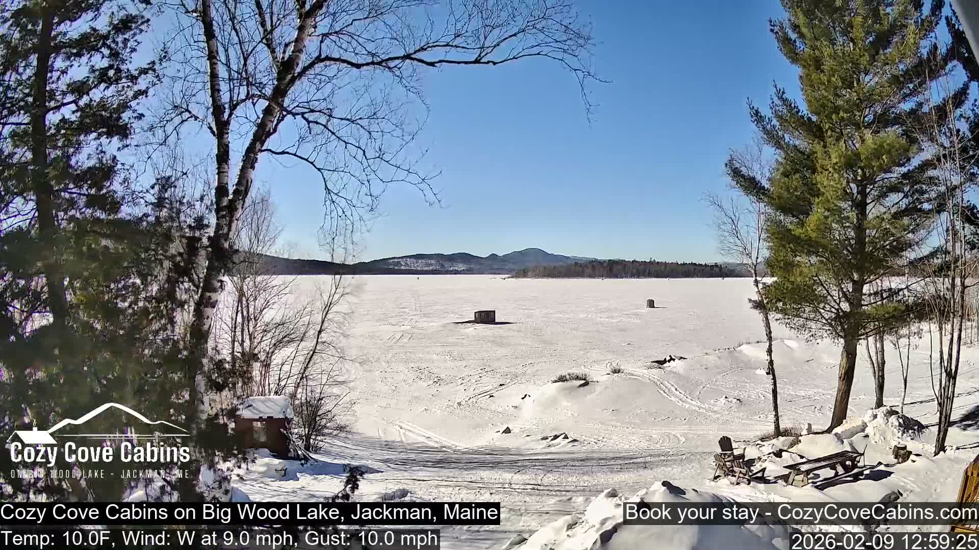 Cozy Cove Cabins, Wood Pond Live Cam - Jackman, Maine,  USA