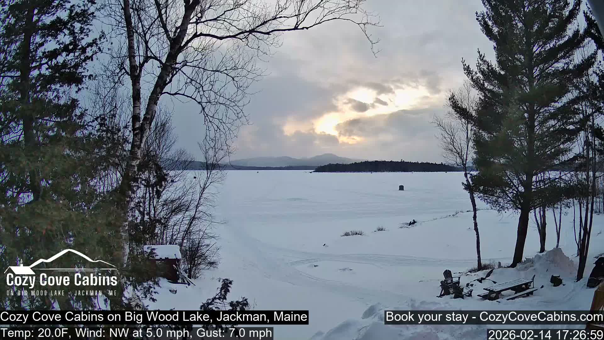 Cozy Cove Cabins, Wood Pond Live Cam - Jackman, Maine,  USA